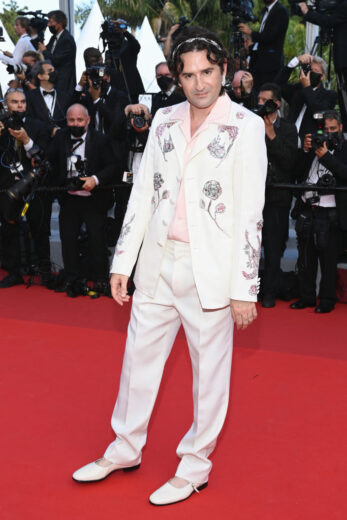 Festival de Cannes 2021: confira os looks mais bombásticos dos famosos!